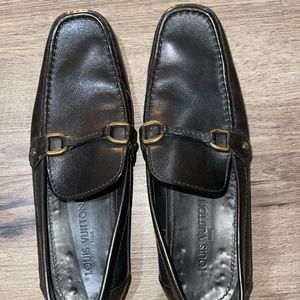 Louis Vuitton Leather Loafers in Black